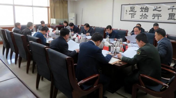许树德主持召开十六届县委第六次常委会会议